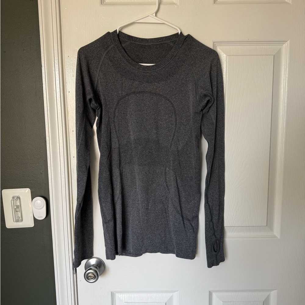 Lululemon swiftly tech long sleeve